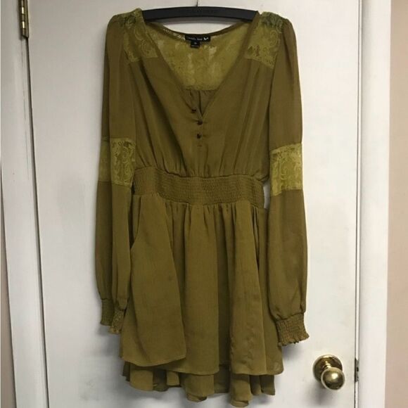 Double Zero | Peridot Lace Dress - Picture 1 of 4